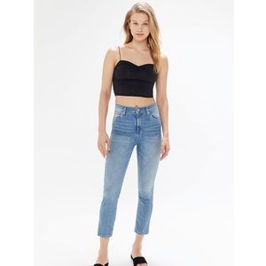 BDG Girlfriend High-Rise Jean - Light Wash